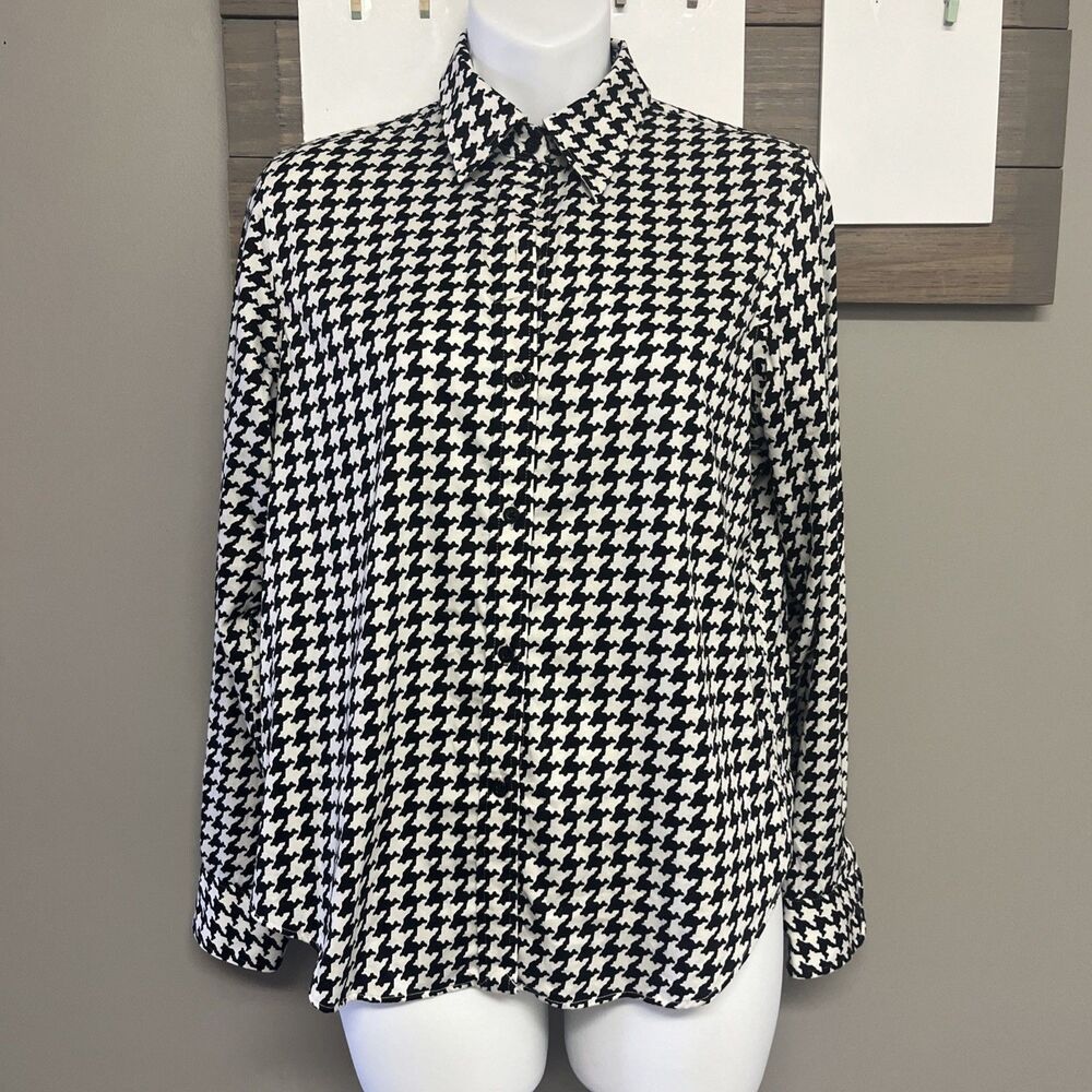 Lauren Ralph Lauren Size PM Houndstooth No Iron Button Down Ahirt Blouse Black W
